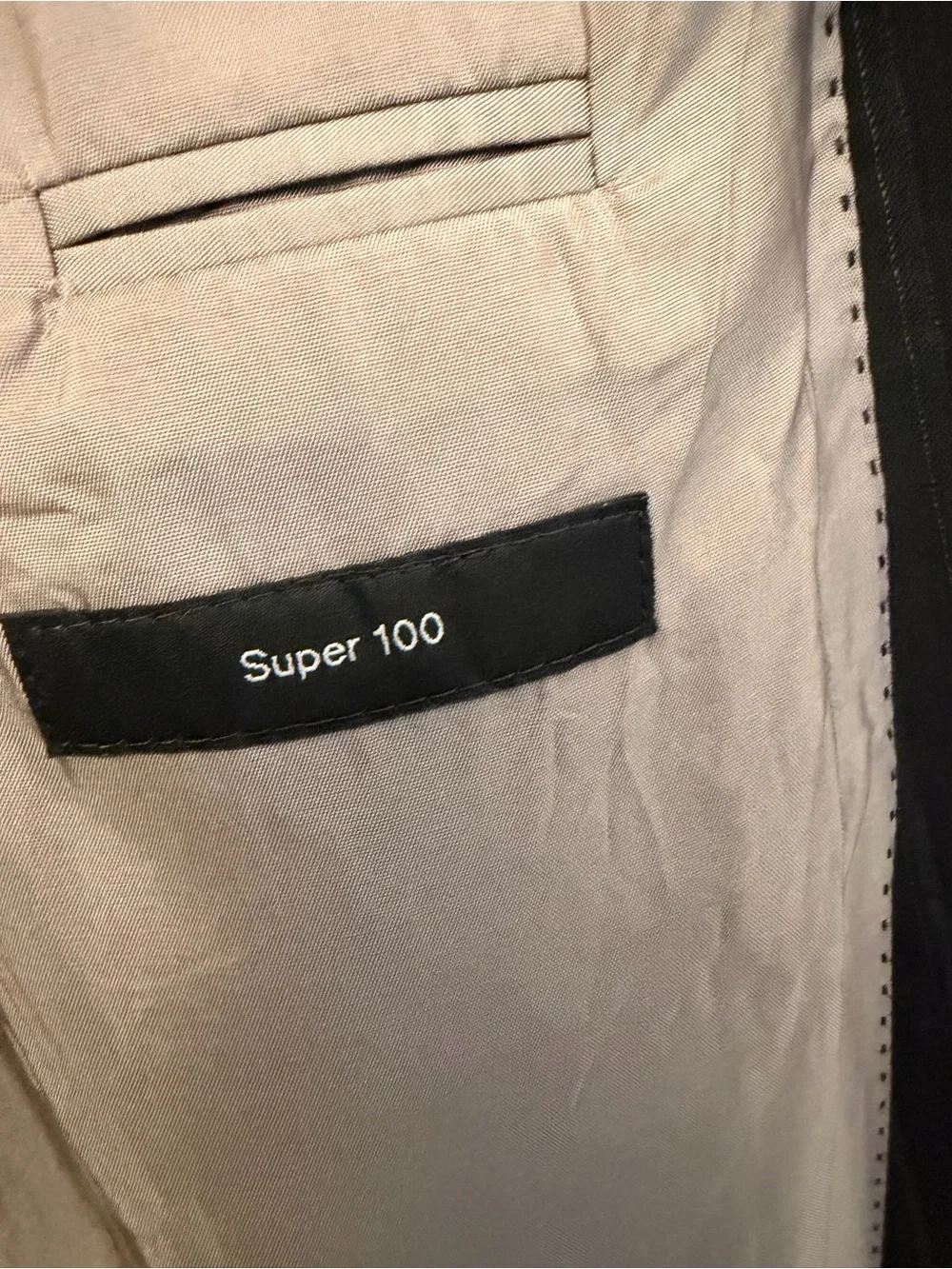 Hugo Boss Sz 44R Black Pinstripe Blazer as seen in Scorsese movie wool Y2K